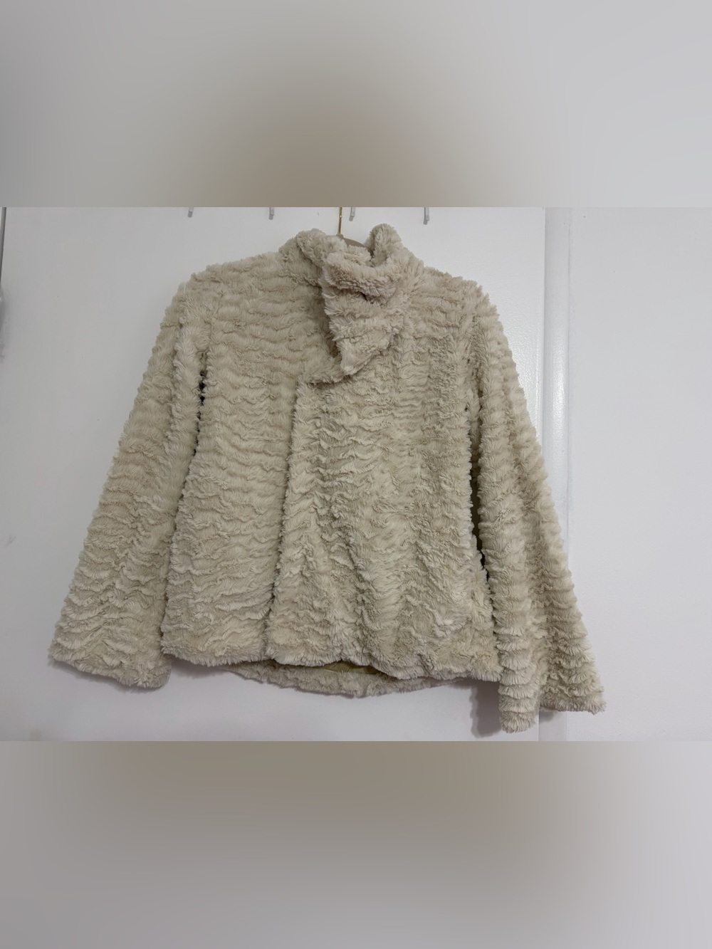 Patagonia Pelage Jacket Womens X-small faux fur ultra soft
